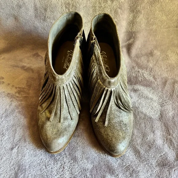 Ariat Unbrindled Layla metallic fringe western boots size 10 - Picture 5 of 15